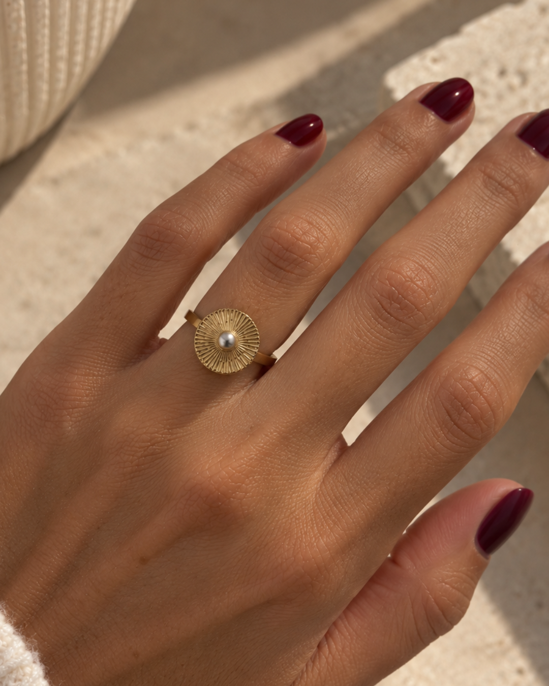 Anillo Soleil puesto